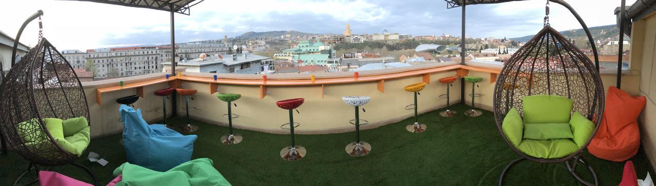 Ms. Jackson Hostel Tbilisi Ngoại thất bức ảnh